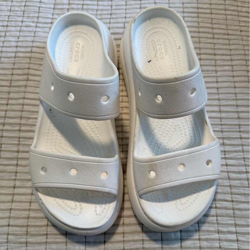 CROCS White platform Sandals